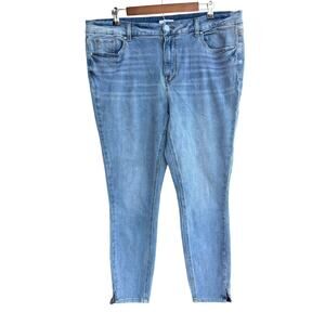 Maurices M Jeans XL Light Wash High Rise Skinny Stretch Slit Hem